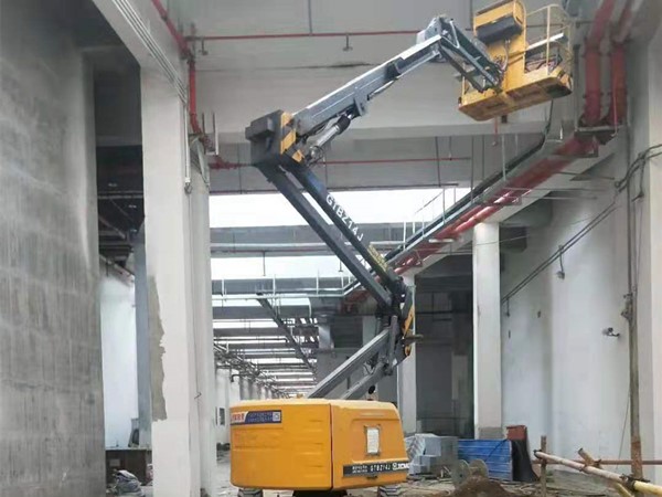 青岛移动剪式升降机租赁