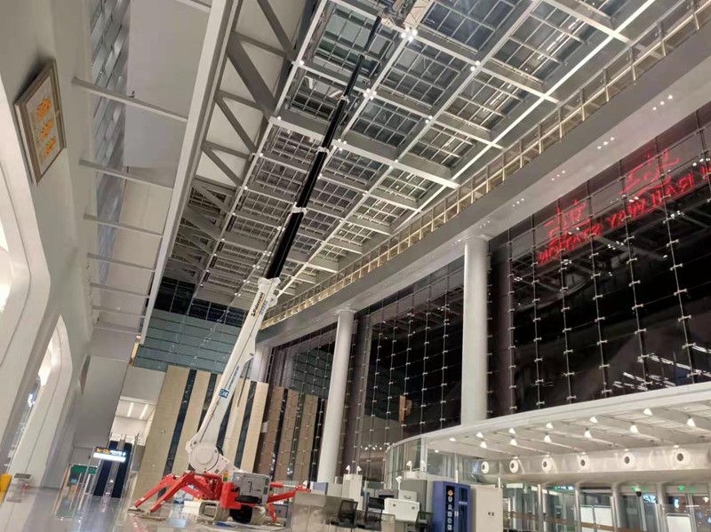 43米蜘蛛式升降平台